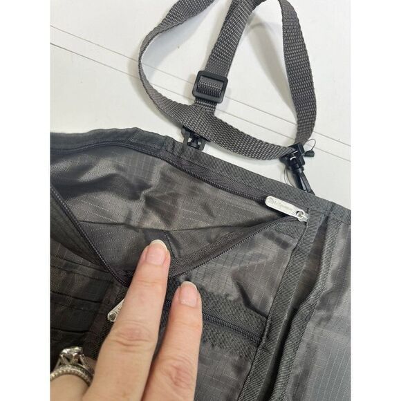 LeSportsac Small Crossbody Wallet Beauty Cosmetics Hair Stylist Rare Eyelash - Picture 6 of 16